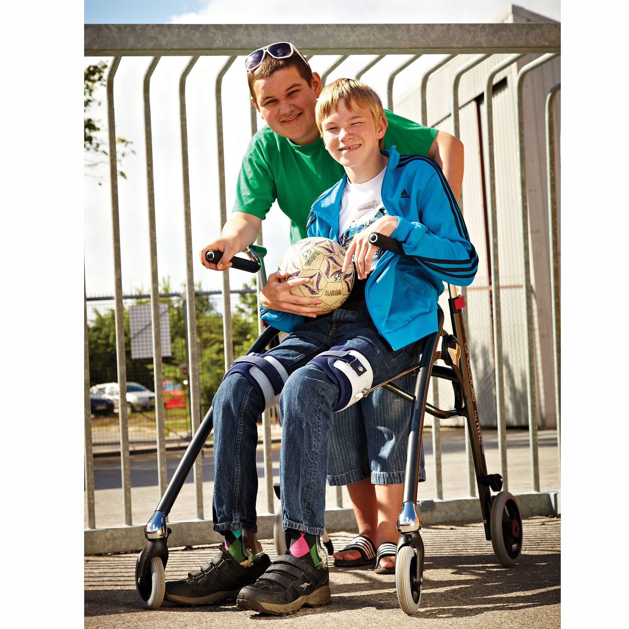R82 Crocodile Gait Trainer | Mobility Aids | eSpecial Needs